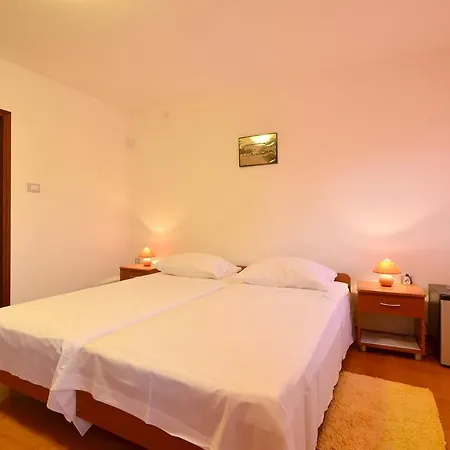 Istrian Truffles Holiday Vela Sterna Bed and breakfast 3*